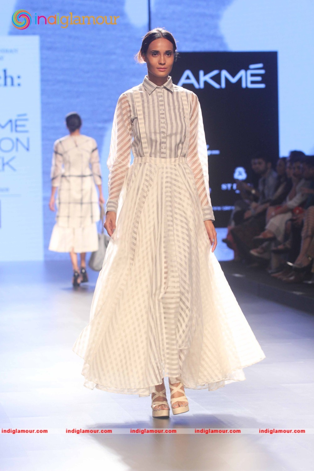 LFW Day 2 Show Design By Amrich Photo Gallery Event hd photo