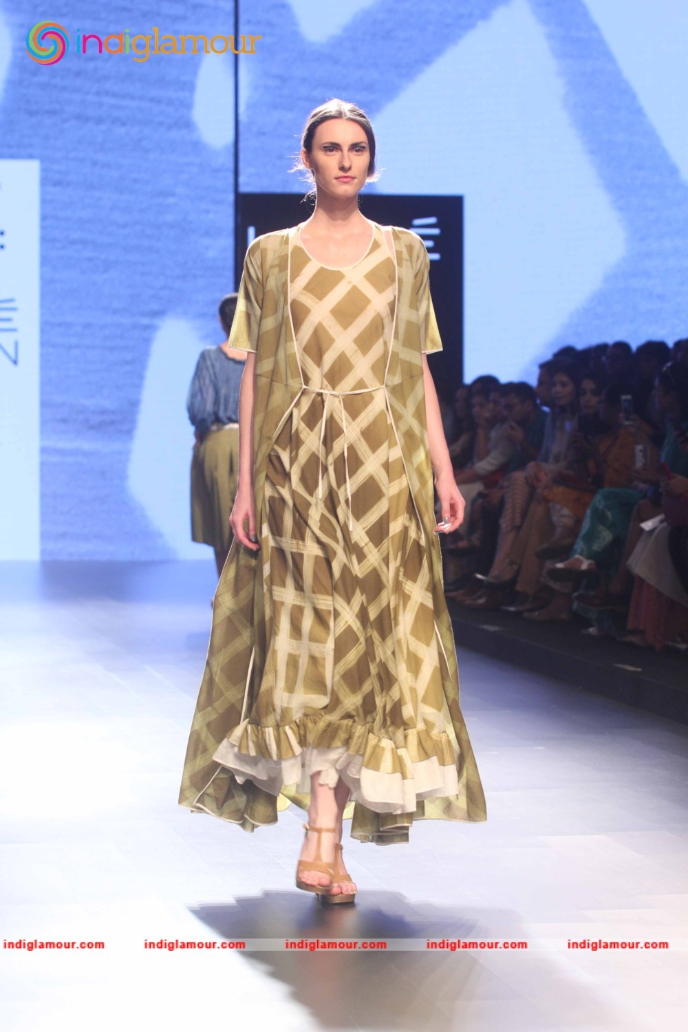 LFW Day 2 Show Design By Amrich Photo Gallery Event hd photo