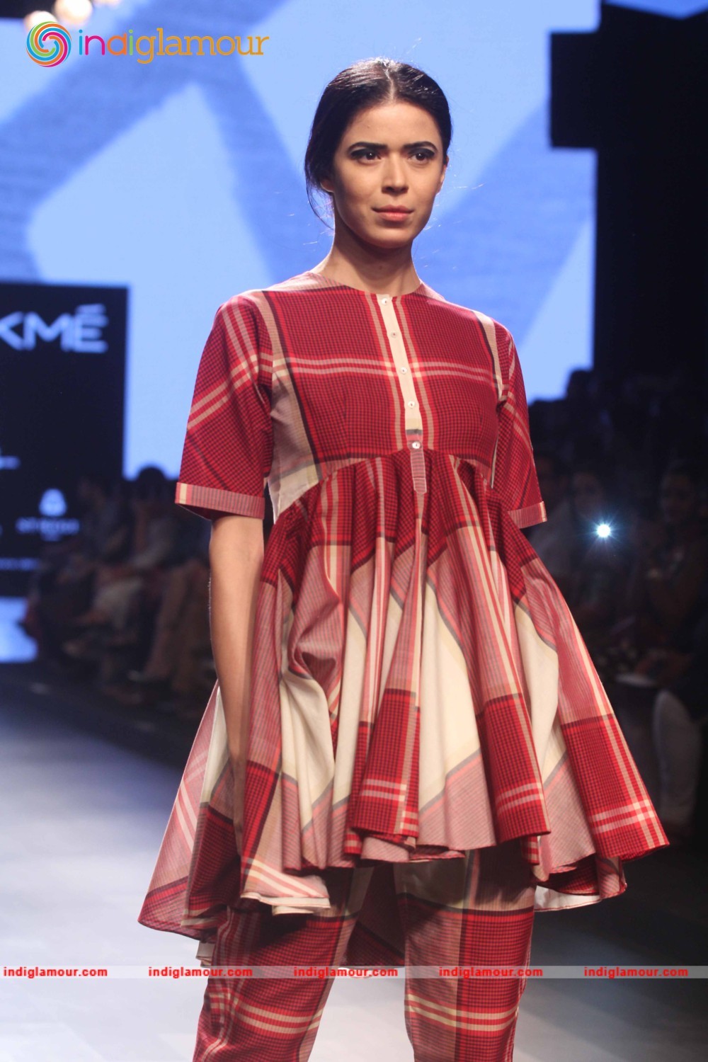LFW Day 2 Show Design By Amrich Photo Gallery Event hd photo