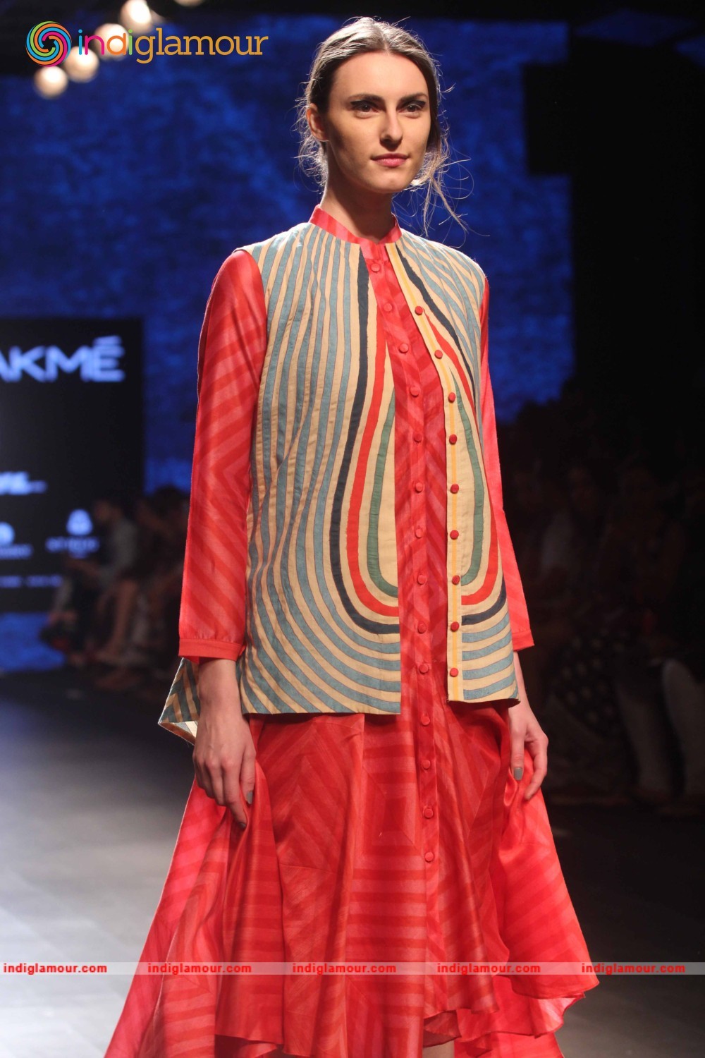 LFW Day 2 Show Design By Swati Vijaivargie Event hd photo