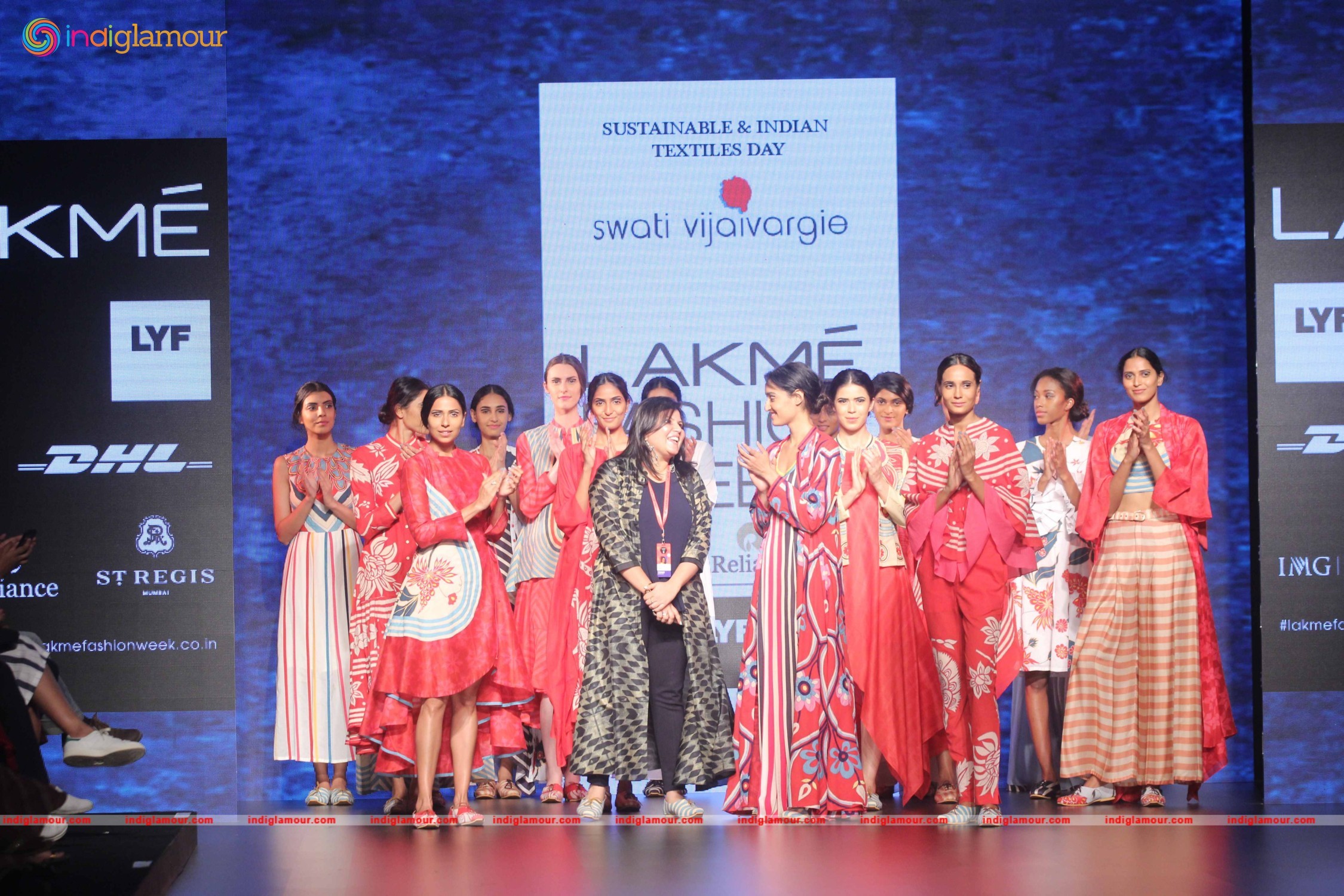 LFW Day 2 Show Design By Swati Vijaivargie Event hd photo