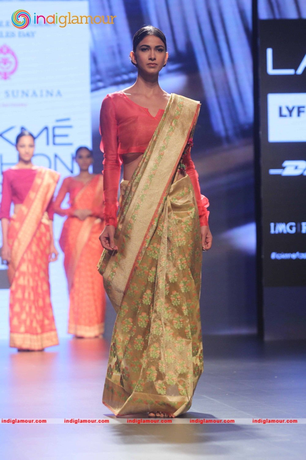 LFW Day 2 Show Design By Swati and Sunania Event hd photo