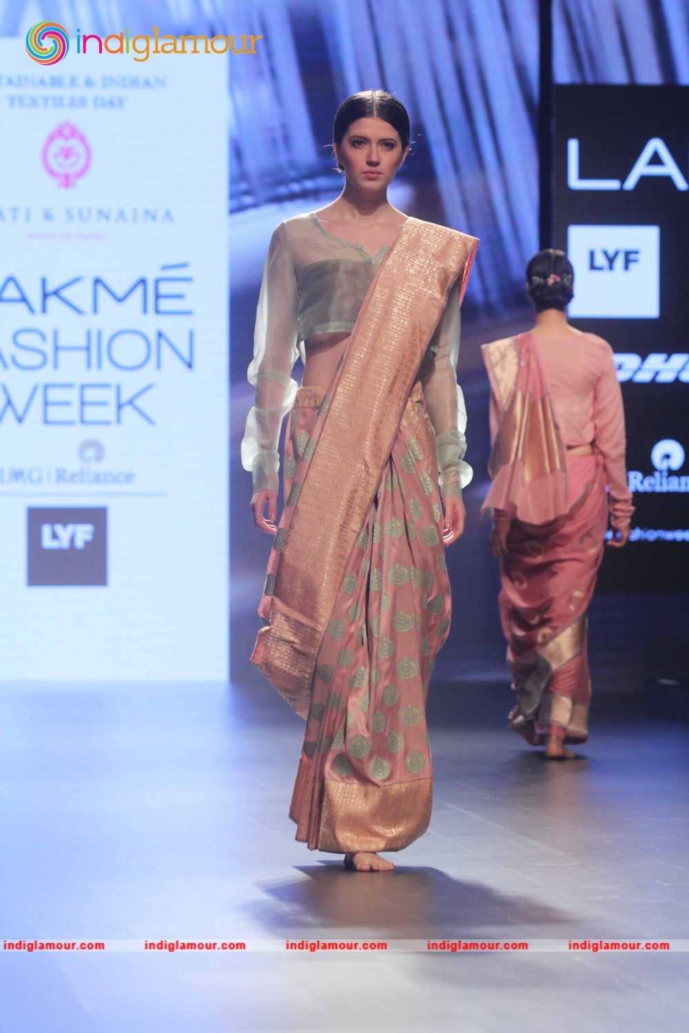 LFW Day 2 Show Design By Swati and Sunania Event hd photo