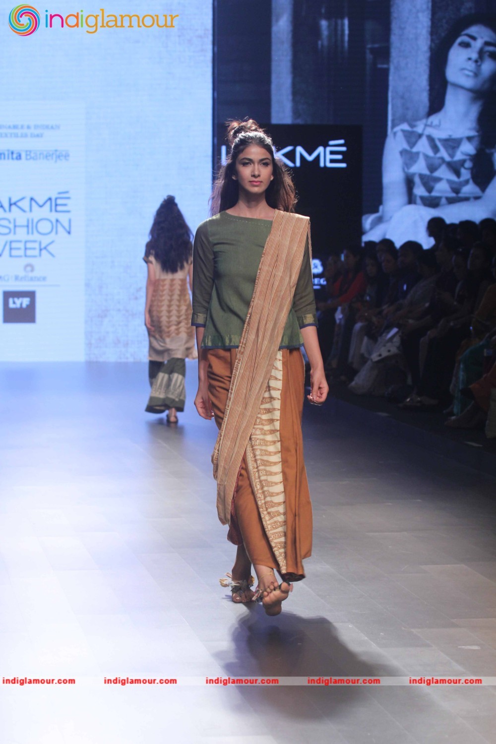 LFW Day 2 Show Design By Paromita Banerjee Event hd photo