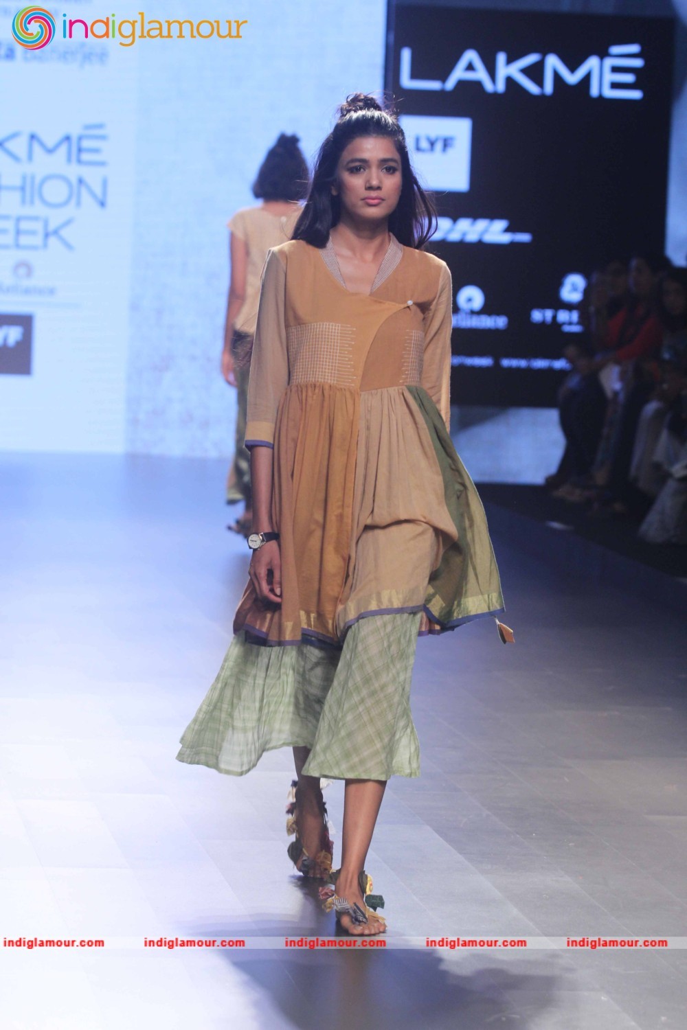 LFW Day 2 Show Design By Paromita Banerjee Event hd photo