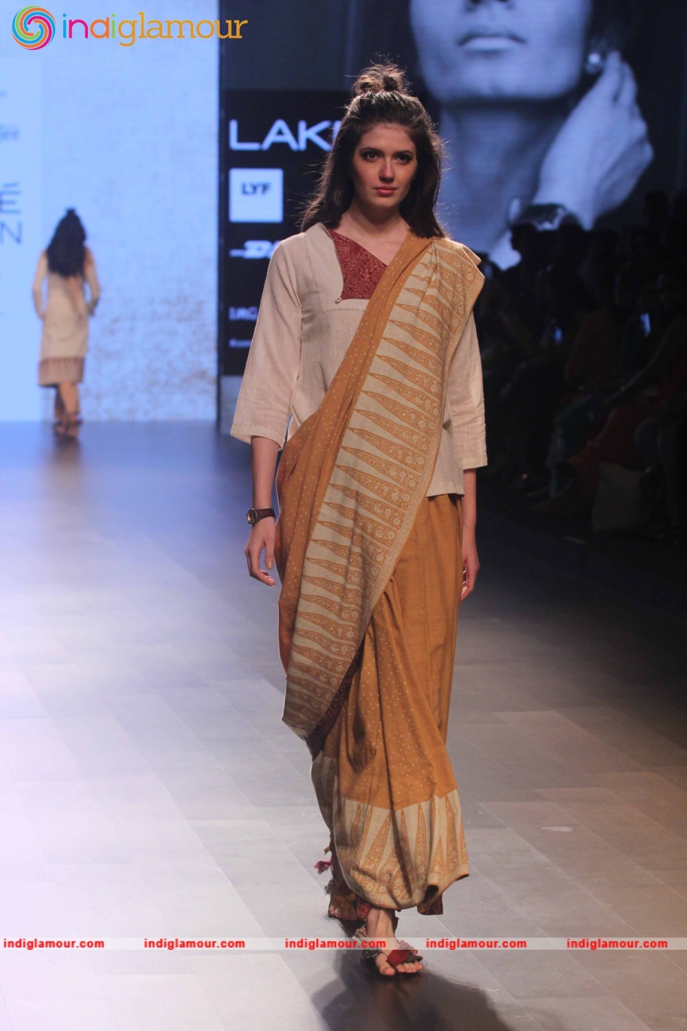 LFW Day 2 Show Design By Paromita Banerjee Event hd photo