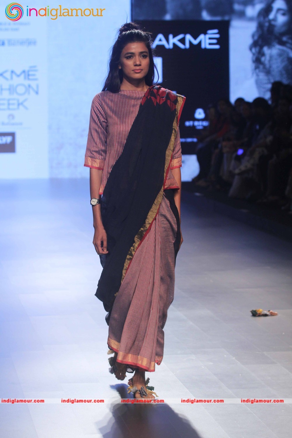 LFW Day 2 Show Design By Paromita Banerjee Event hd photo