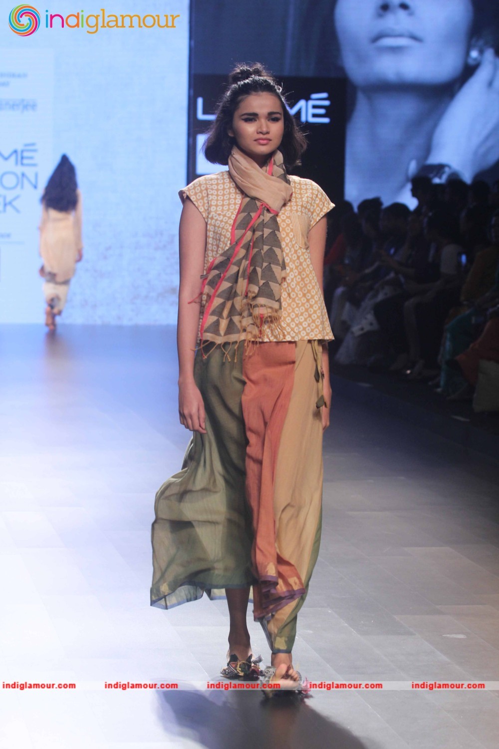 LFW Day 2 Show Design By Paromita Banerjee Event hd photo