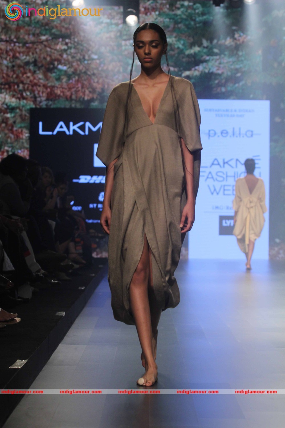 LFW Day 2 Show Design By Pella Event hd photo