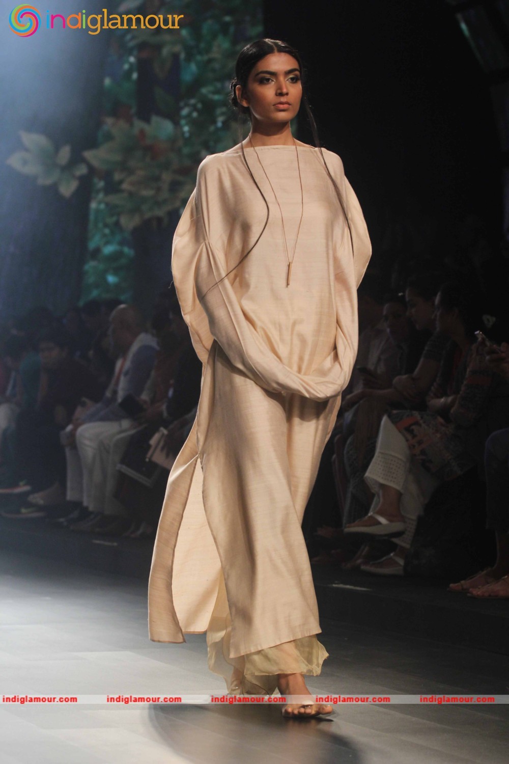 LFW Day 2 Show Design By Pella Event hd photo