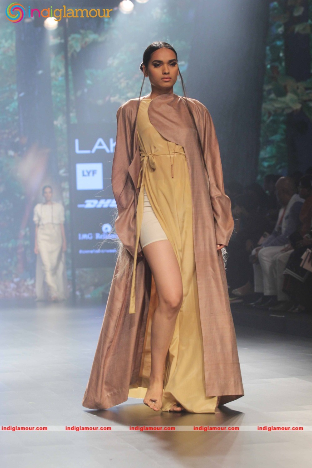 LFW Day 2 Show Design By Pella Event hd photo