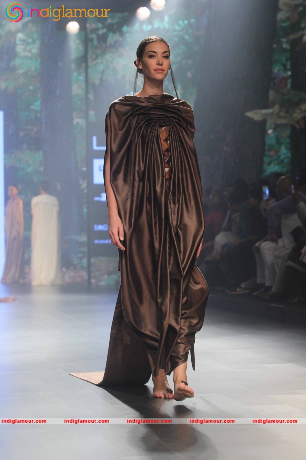 LFW Day 2 Show Design By Pella Event hd photo