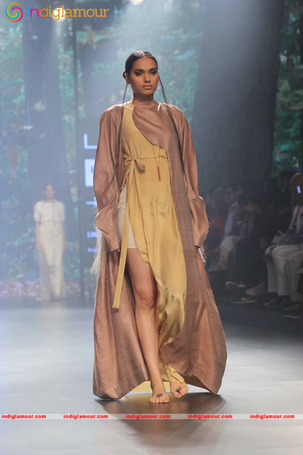 LFW Day 2 Show Design By Pella Event hd photo