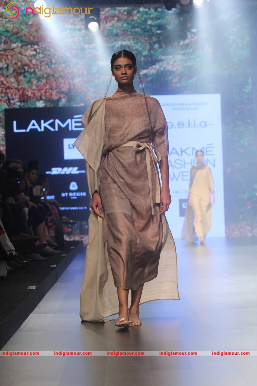 LFW Day 2 Show Design By Pella Event hd photo