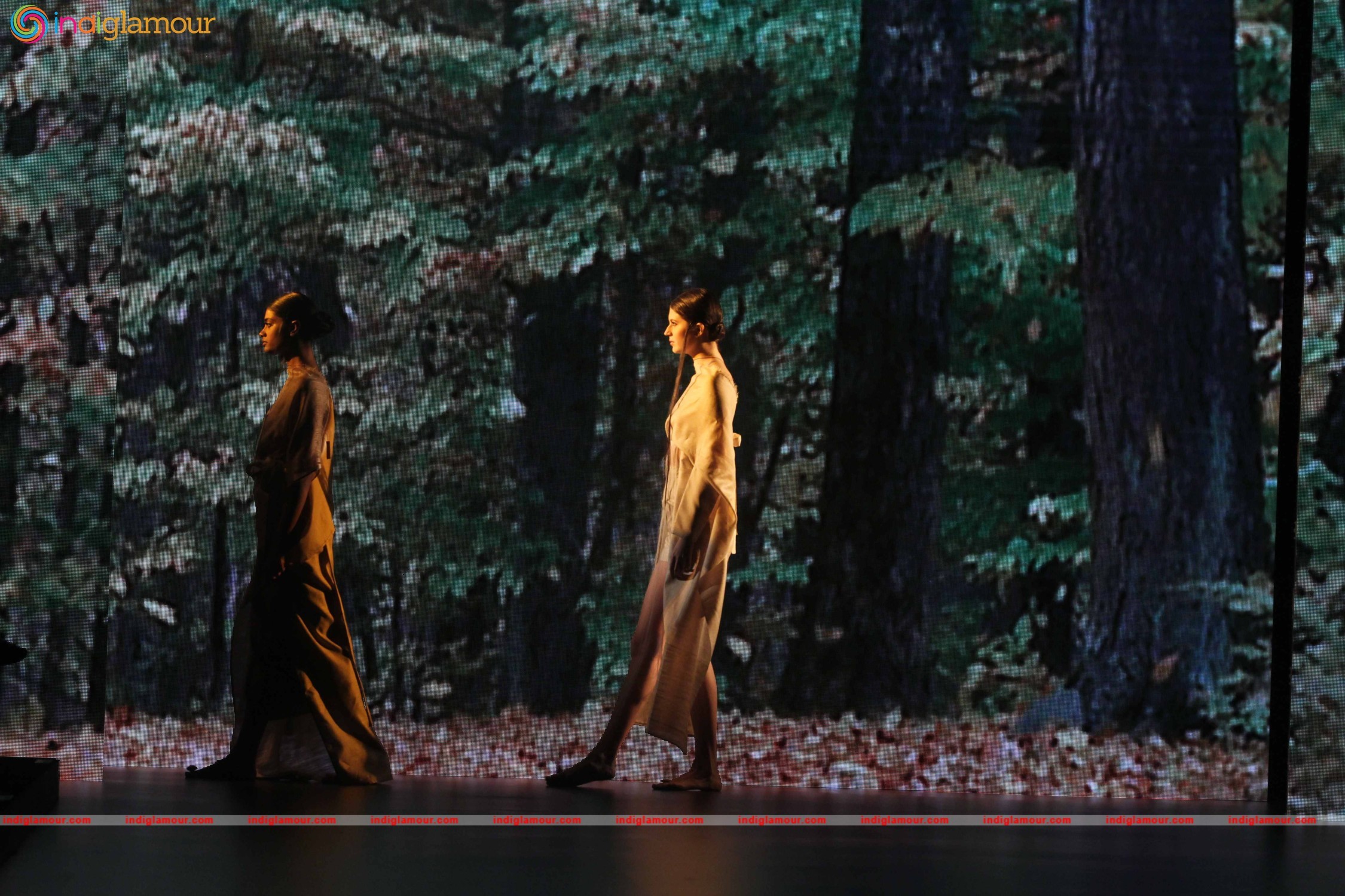 LFW Day 2 Show Design By Pella Event hd photo