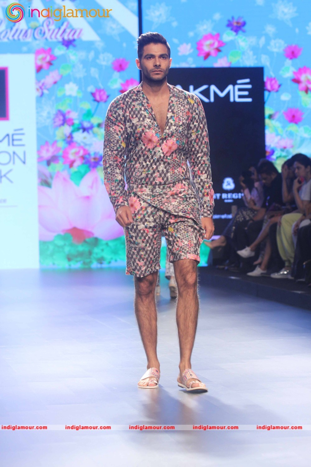 LFW Day 3 Show By Ajay Kumar Event hd photo