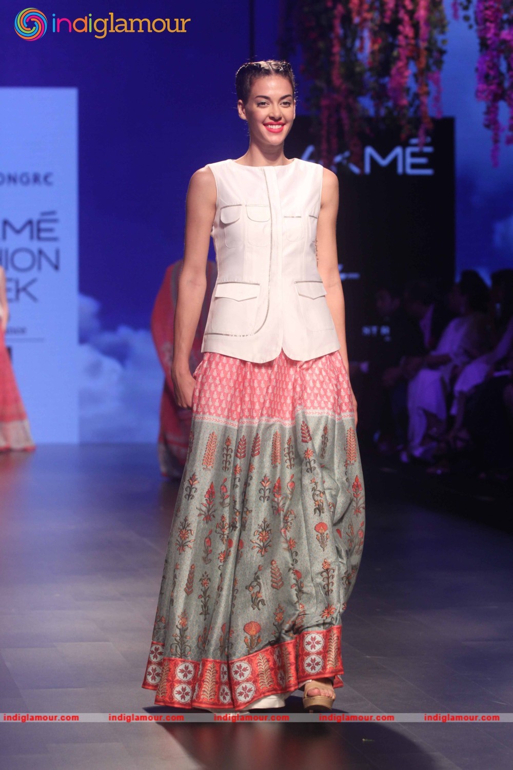 LFW Day 3 Show By Anita Dongre Event hd photo