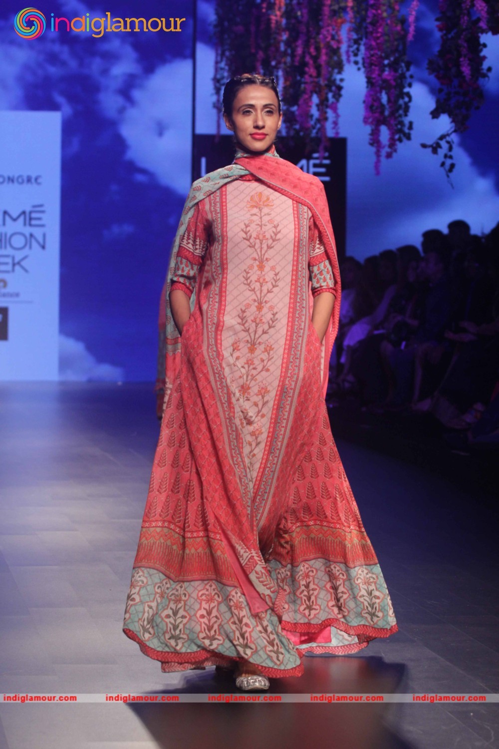 LFW Day 3 Show By Anita Dongre Event hd photo