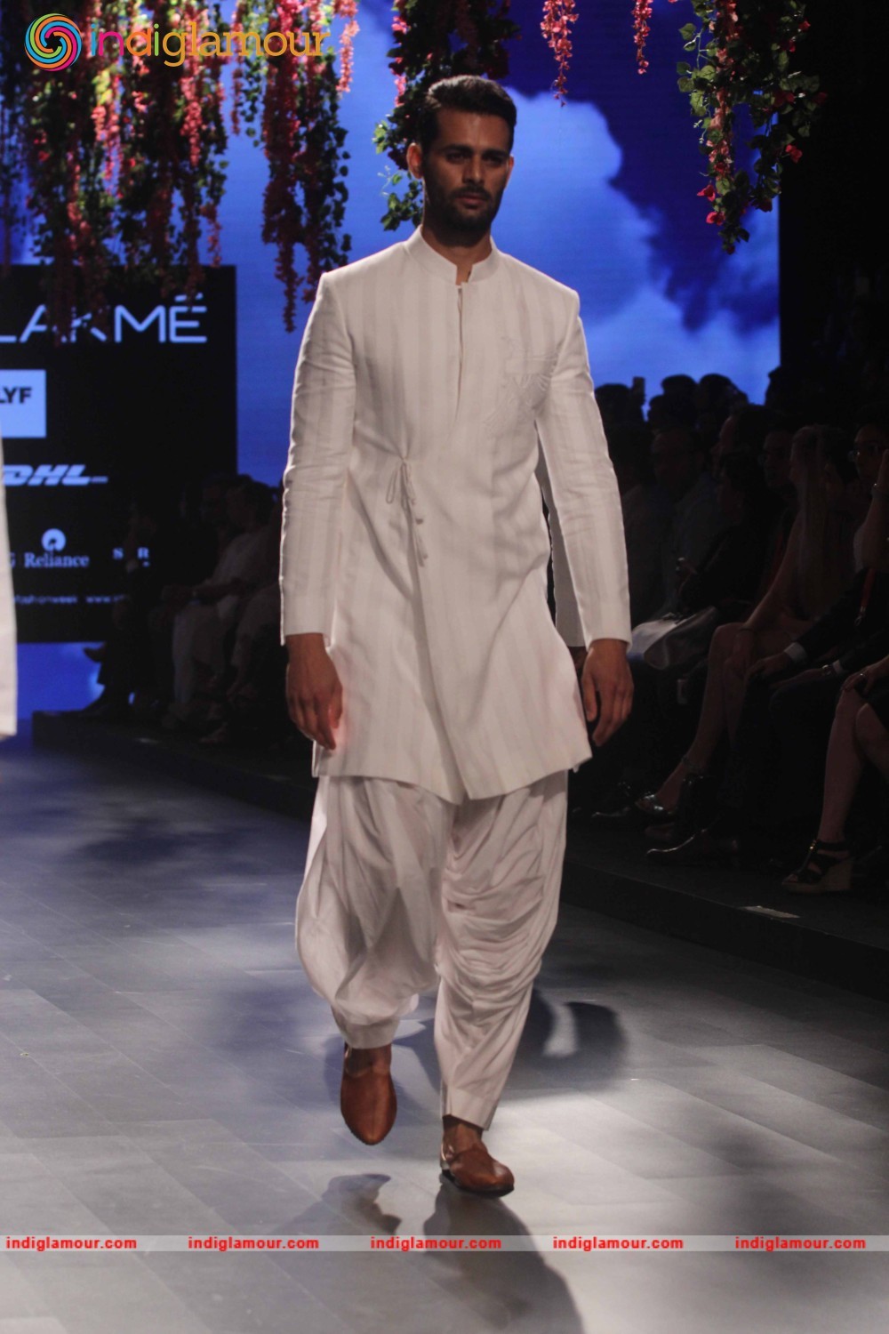 LFW Day 3 Show By Anita Dongre Event hd photo