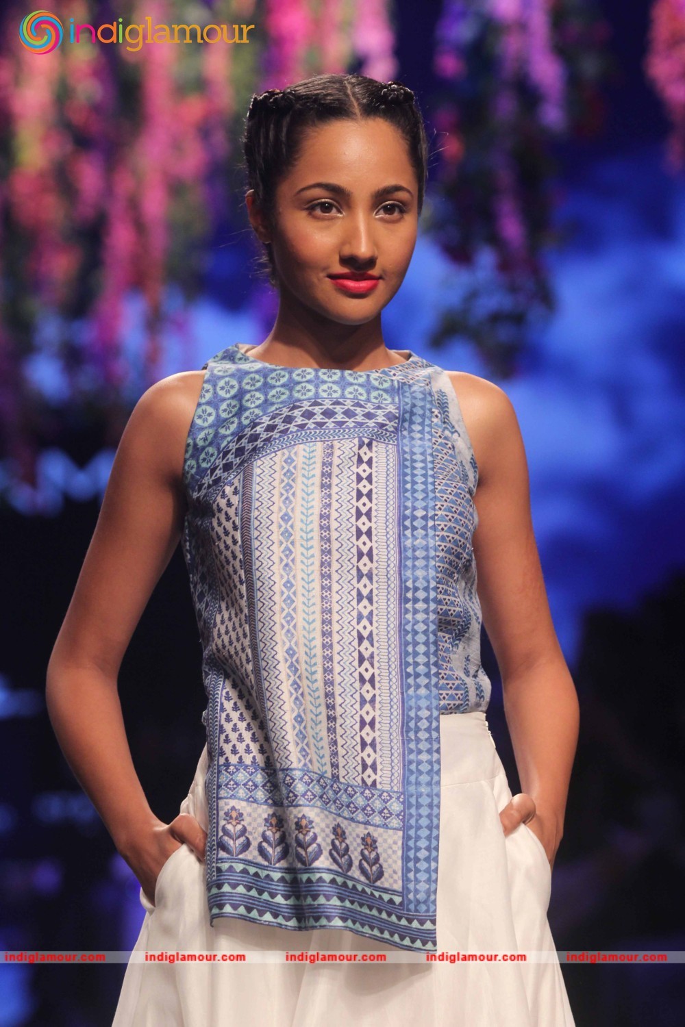 LFW Day 3 Show By Anita Dongre Event hd photo