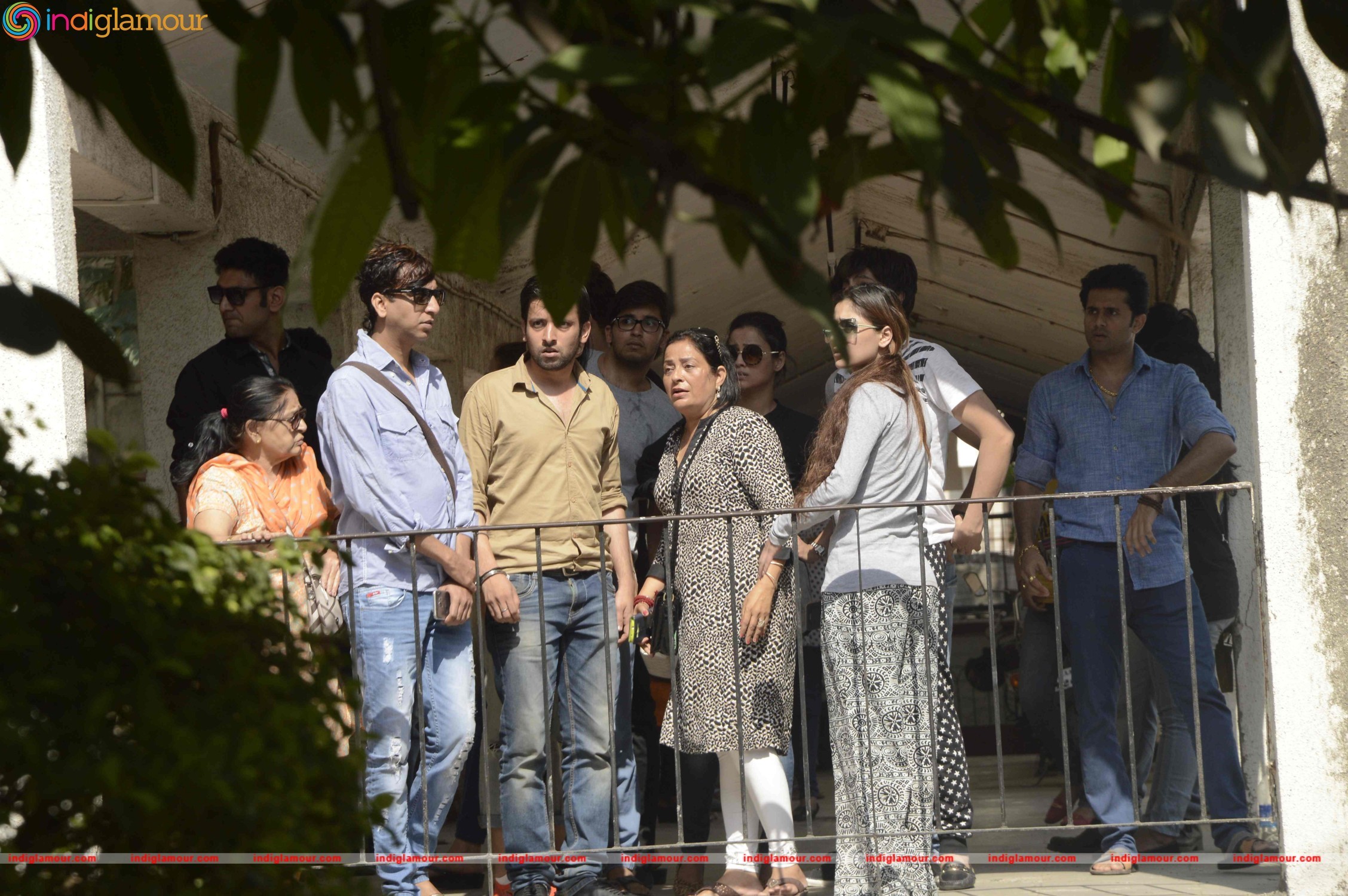 Pratyusha Banerjee Funeral Event hd photo