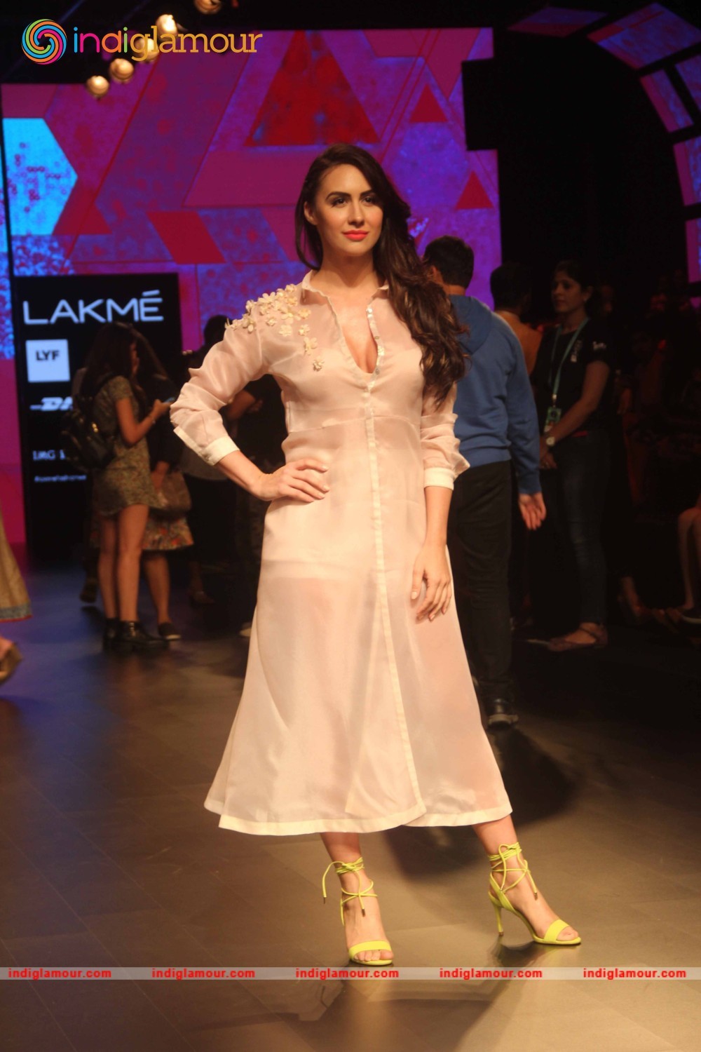 Lakme Fashion Week Red Carpet Day 3 Event hd photo