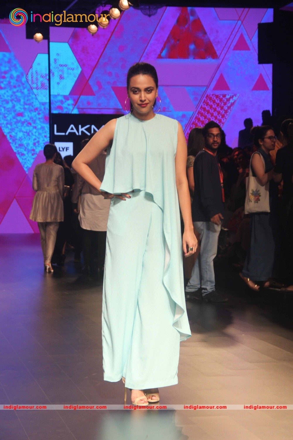 Lakme Fashion Week Red Carpet Day 3 Event hd photo