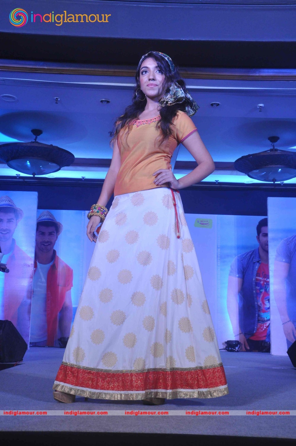 Varun Dhawan Photoshoot with Femina Miss India Contestants Event hd photo