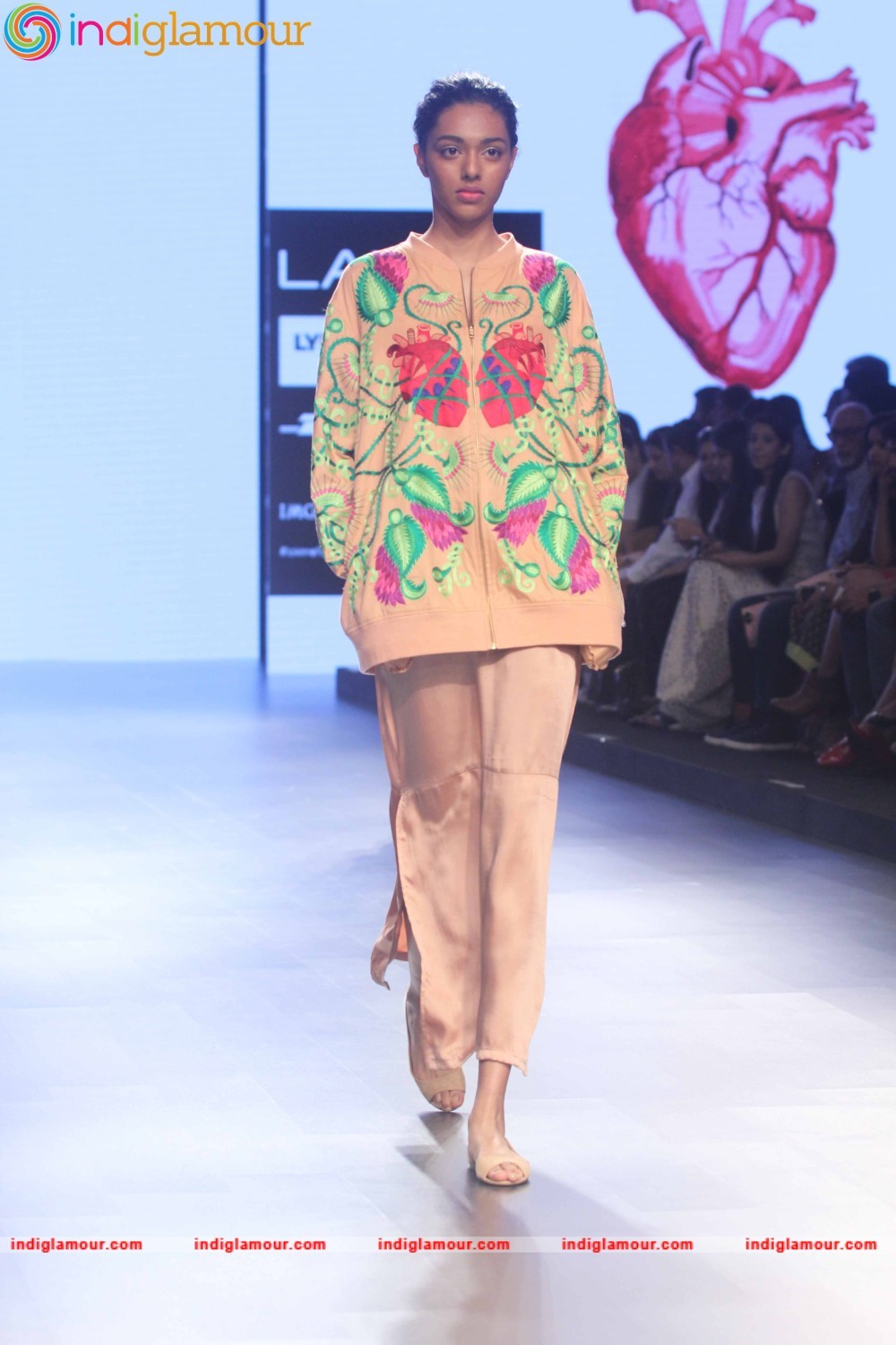 LFW Day 3 Show By Aiman Event hd photo