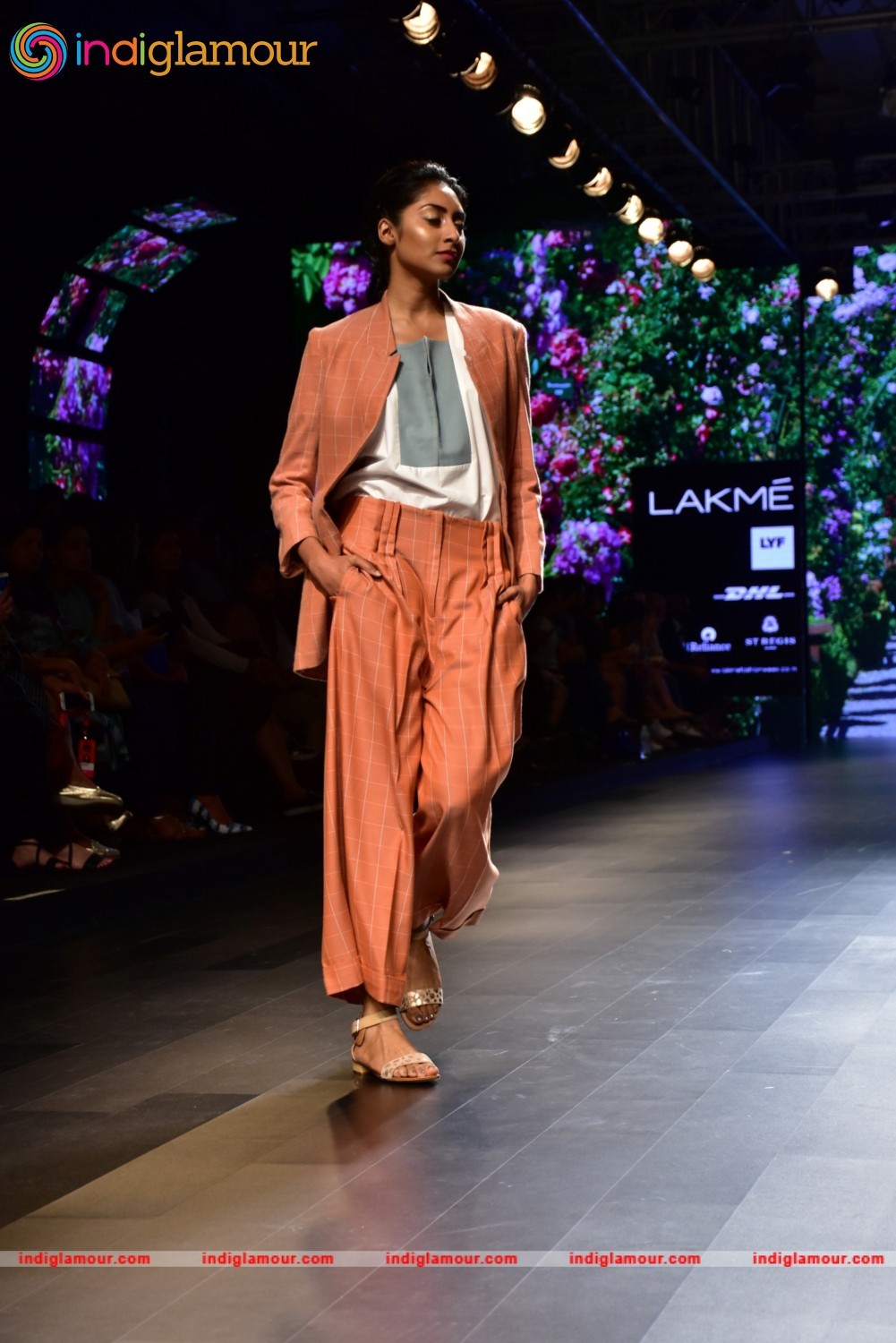 LFW Day 4 Design By Rara Avis Event hd photo