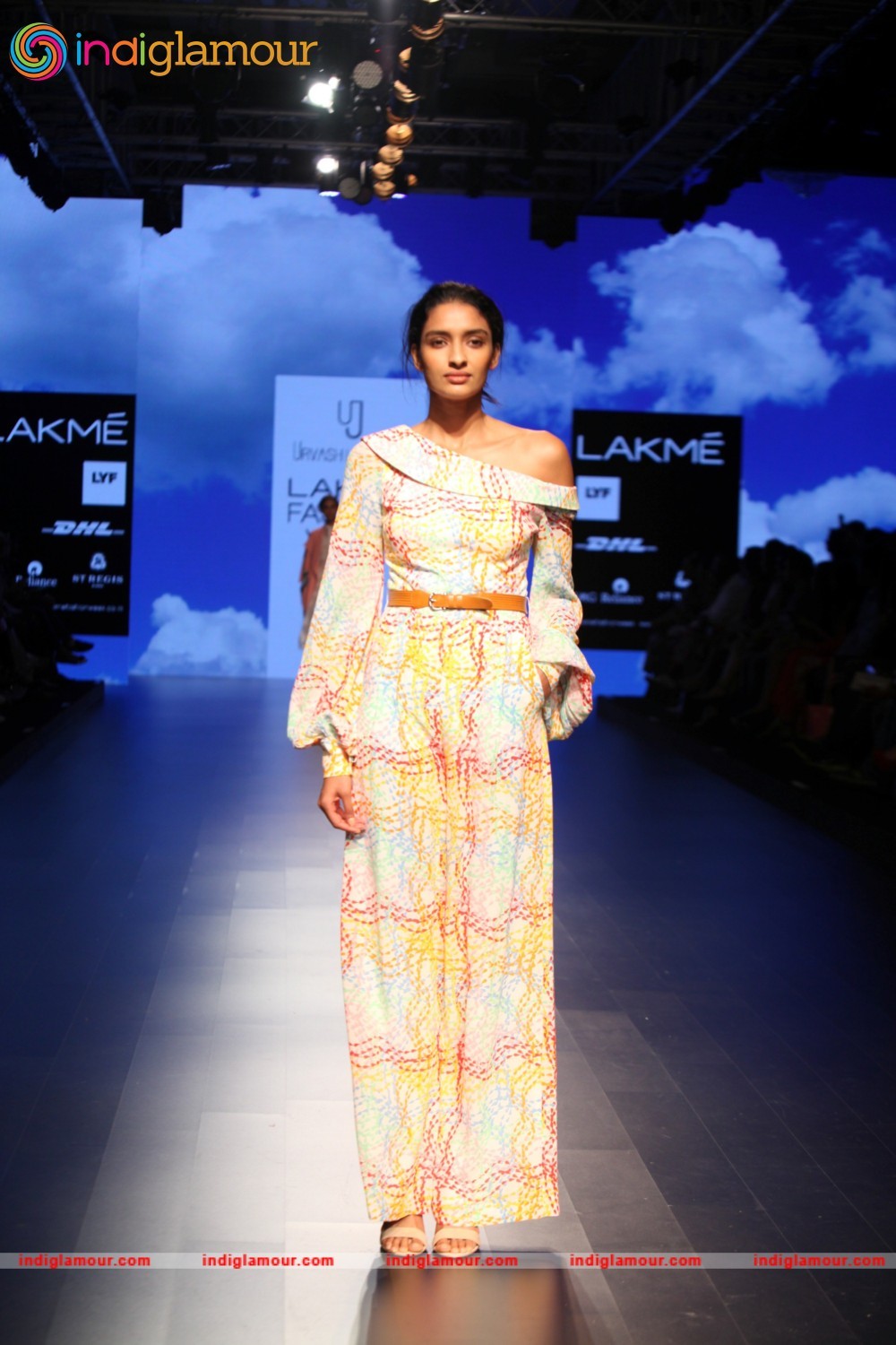 LFW Day 5 Urvashi Joneja Show Event hd photo