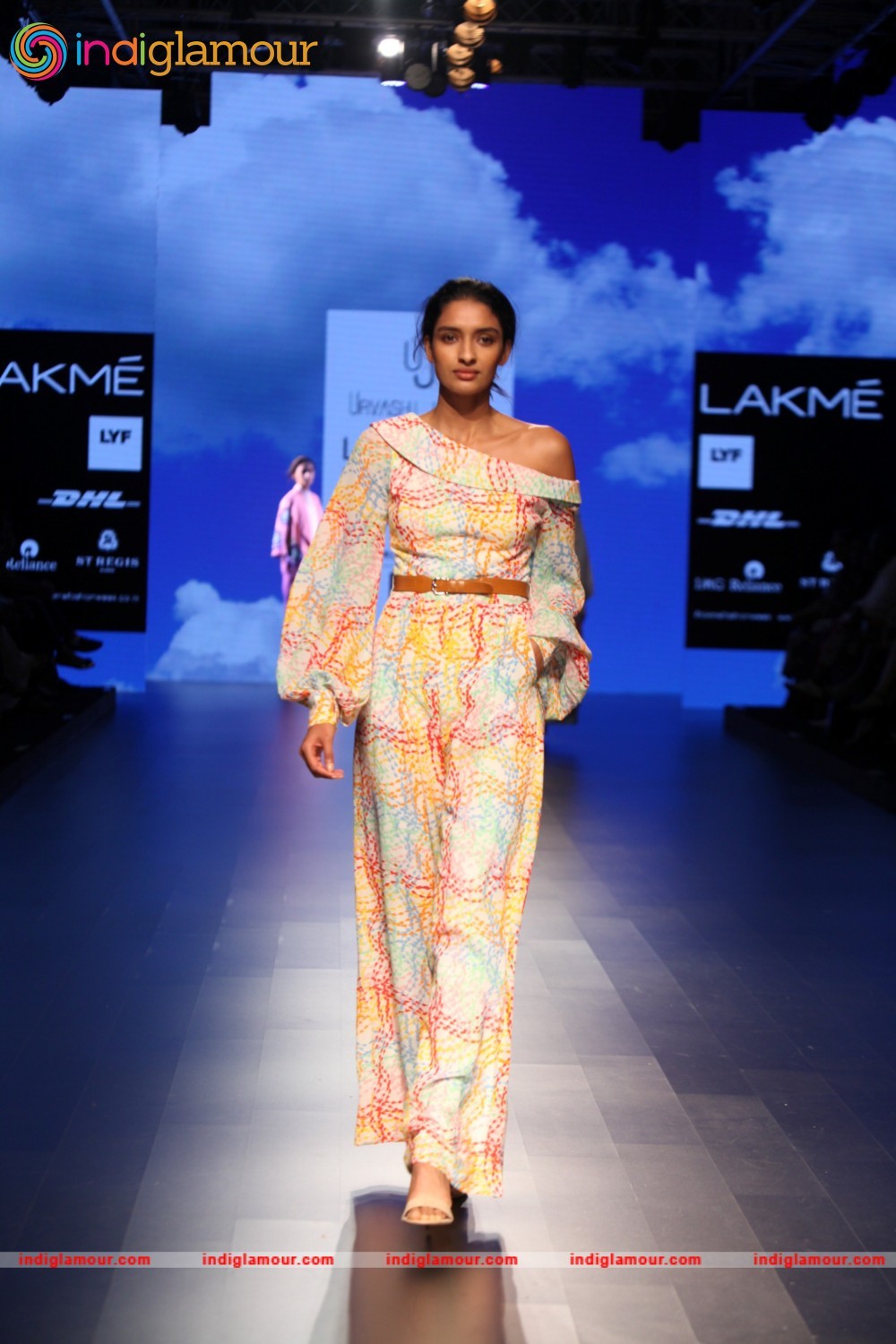 LFW Day 5 Urvashi Joneja Show Event hd photo