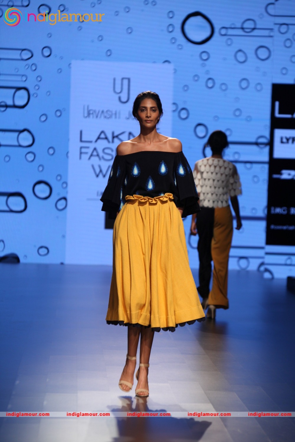 LFW Day 5 Urvashi Joneja Show Event hd photo