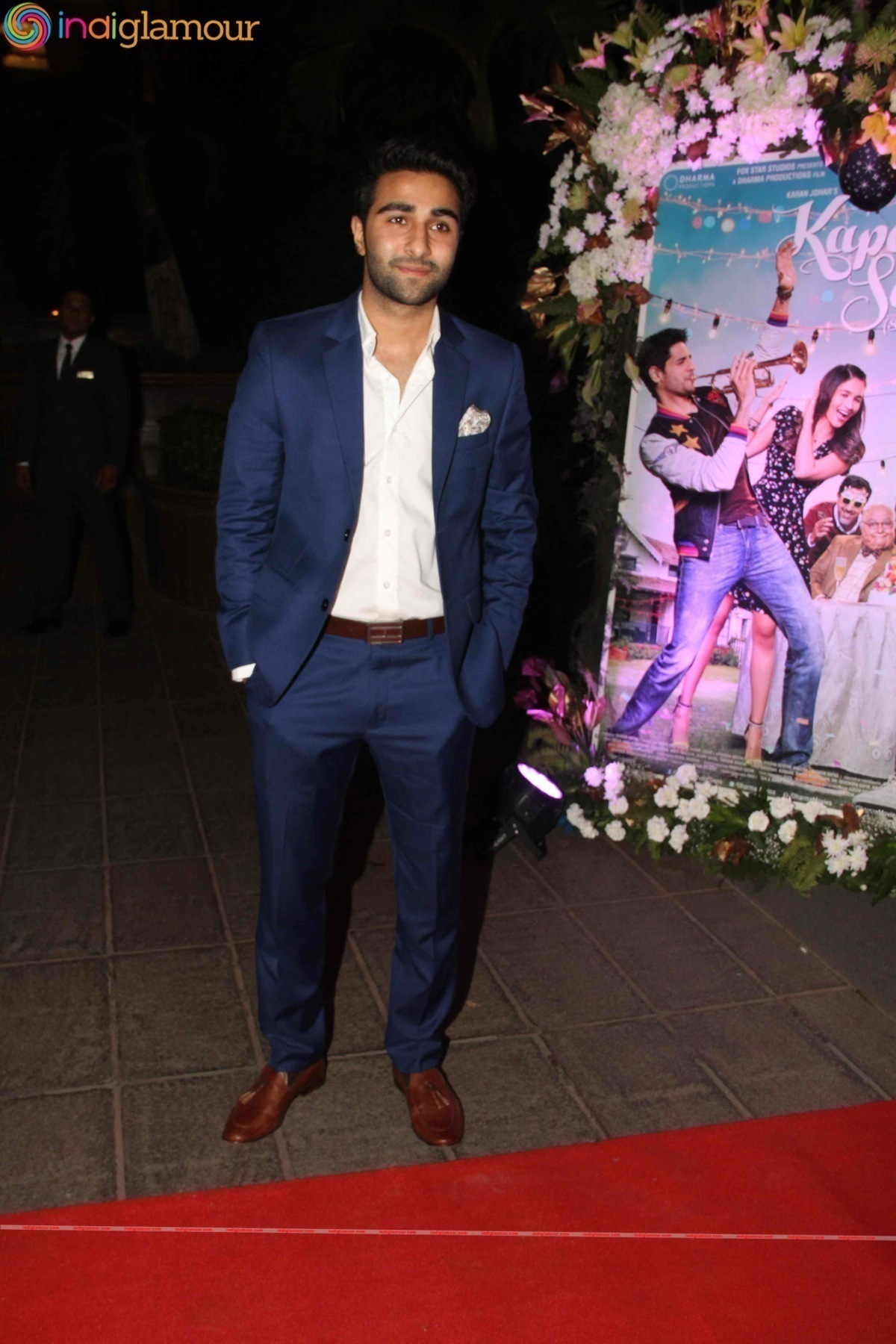 SRK, Alia, KJo At The Success Party Of Kapoor And Sons Event hd photo