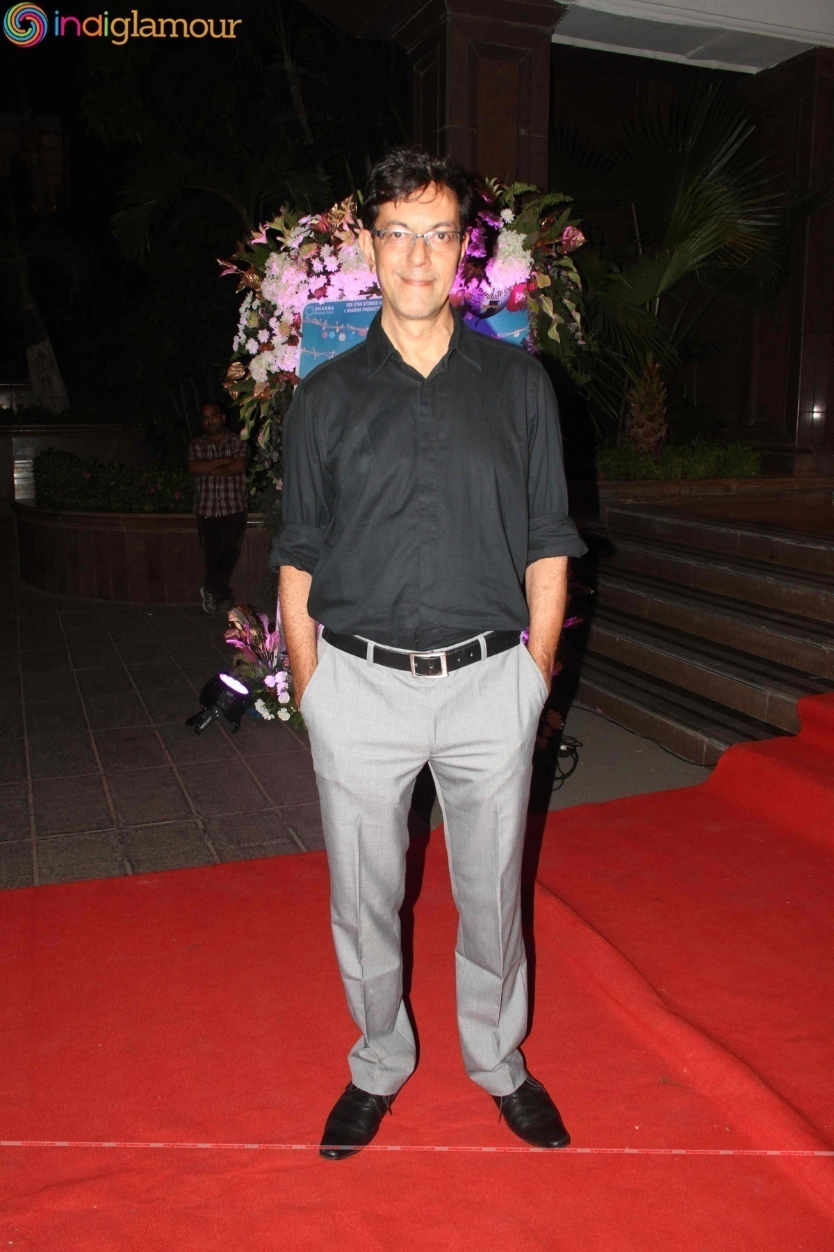SRK, Alia, KJo At The Success Party Of Kapoor And Sons Event hd photo