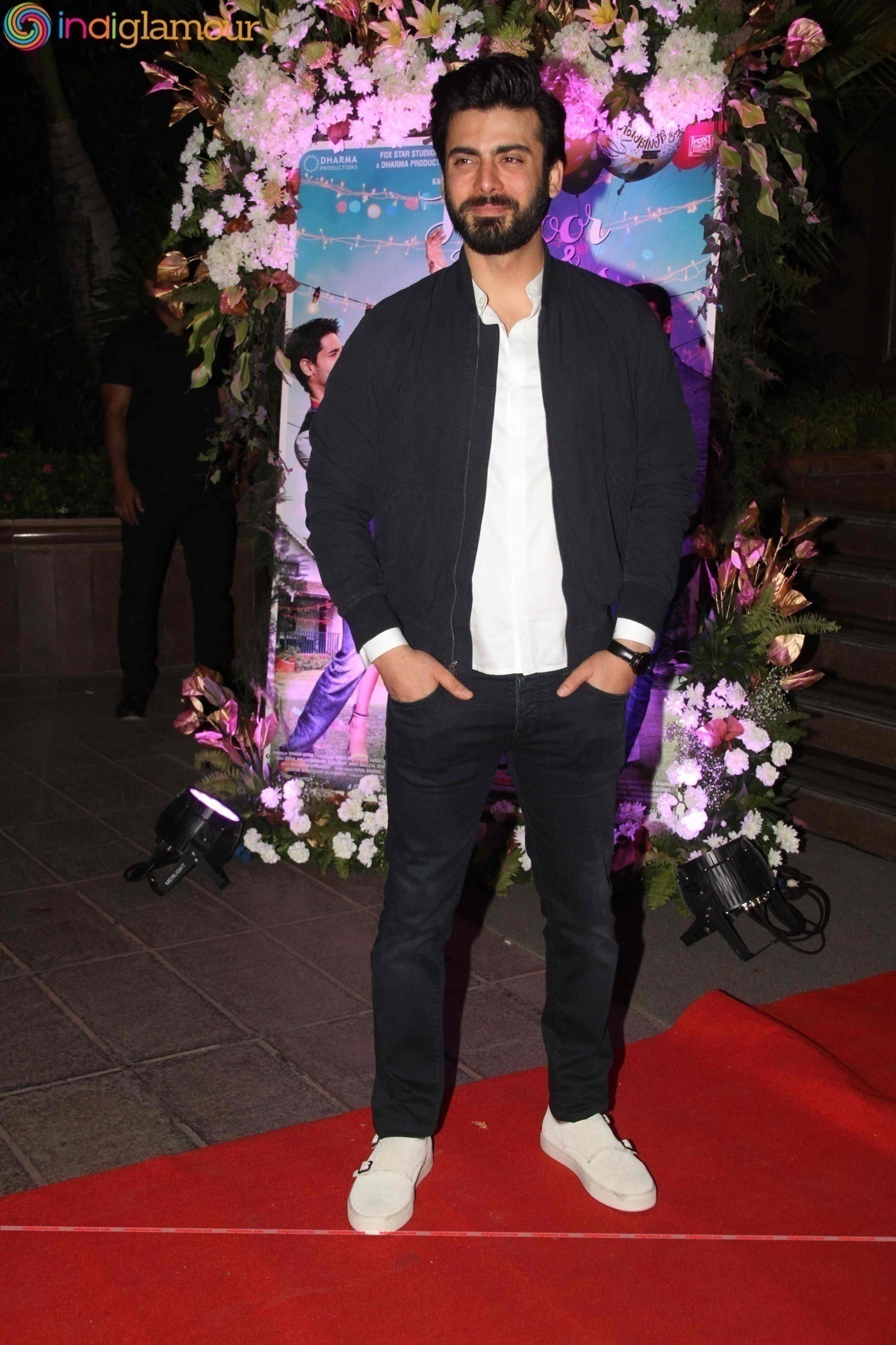 SRK, Alia, KJo At The Success Party Of Kapoor And Sons Event hd photo