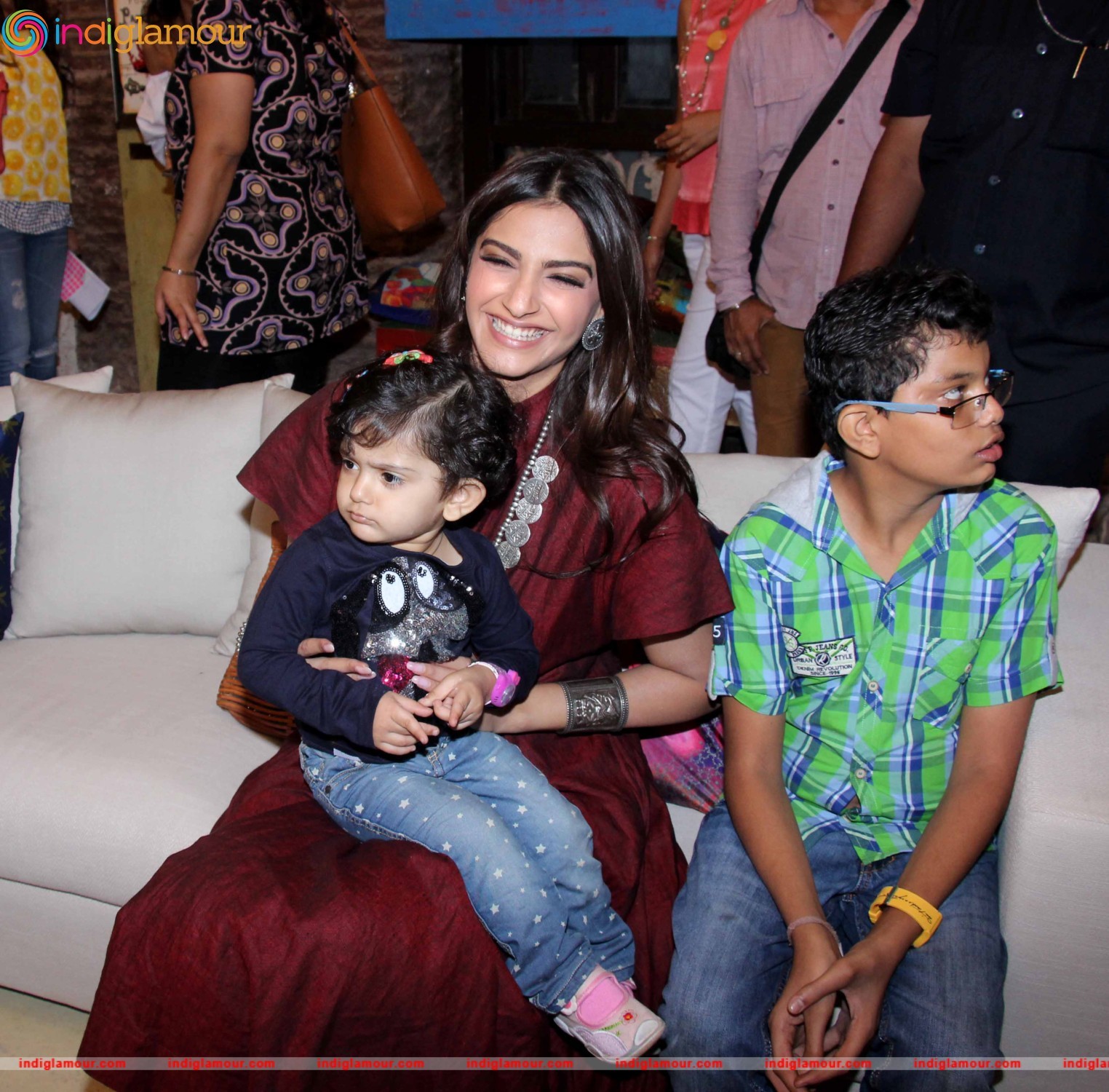 Celebrities Attend Gateway School Art Show Event hd photo