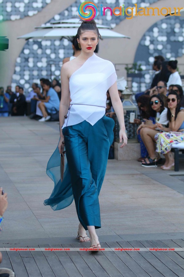 LFW Day 4 By Payal Khandwala Event hd photo