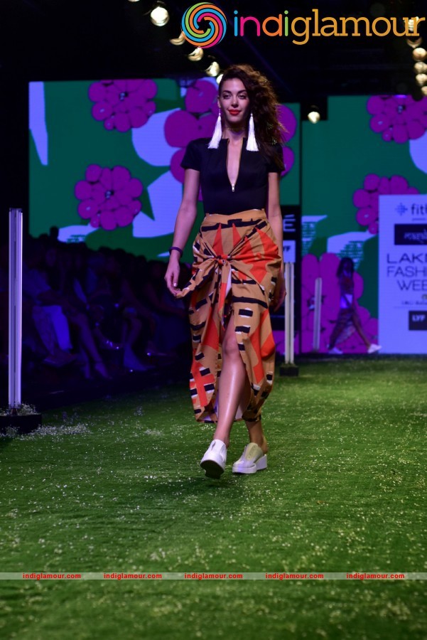 LFW Day 4 Masaba Event hd photo