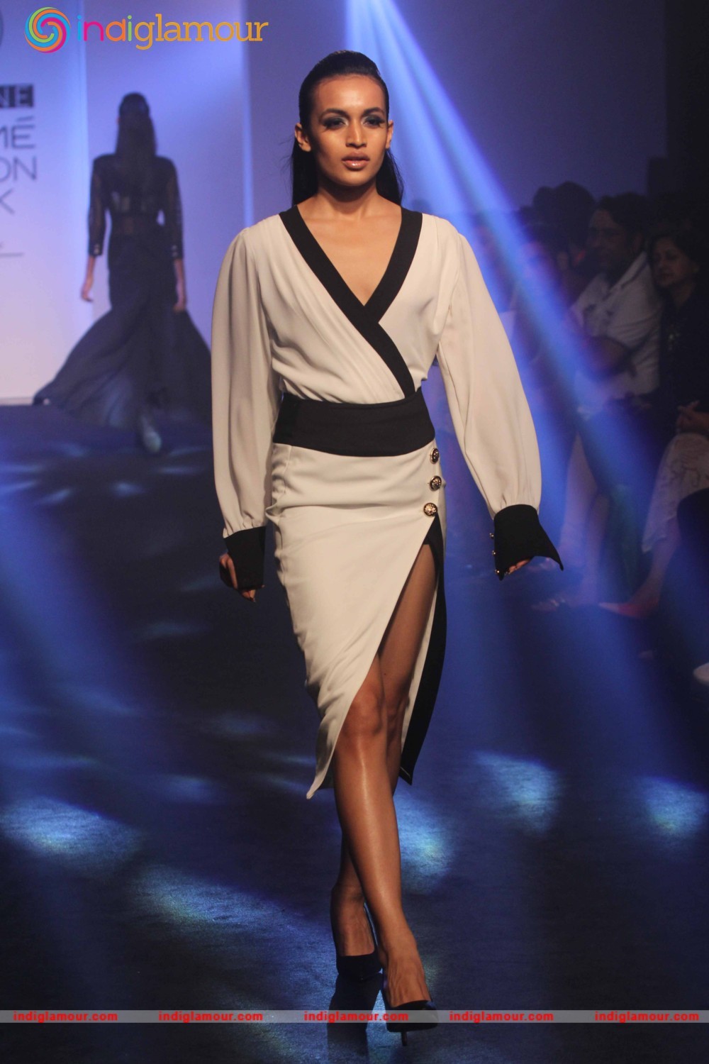 LFW Day 5 Show Karan Malhotra Event hd photo