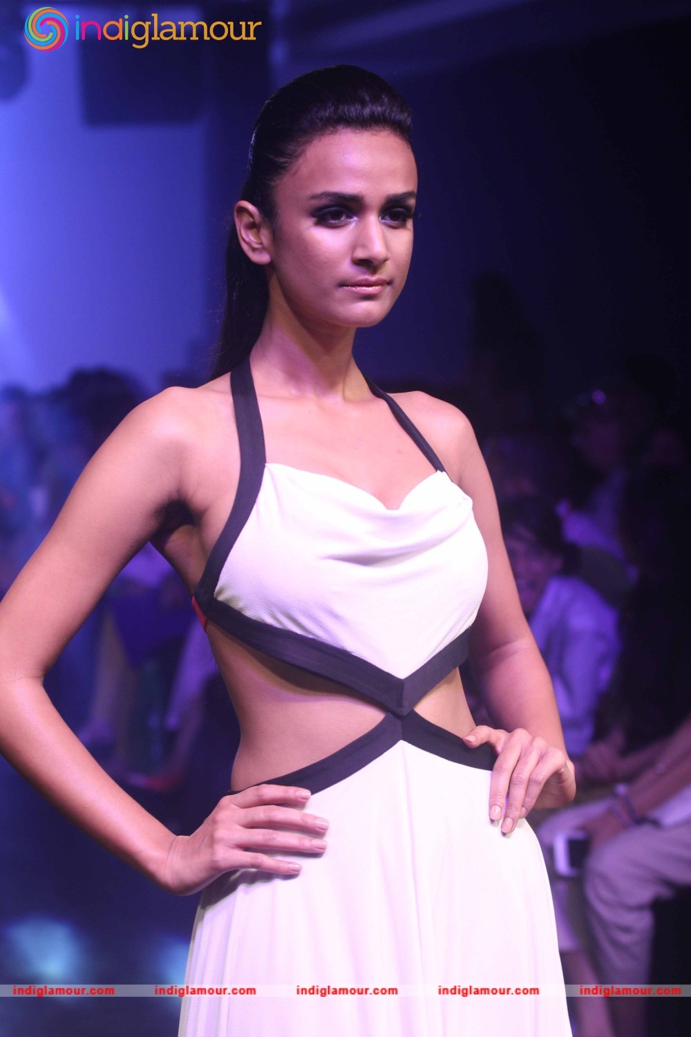 LFW Day 5 Show Karan Malhotra Event hd photo