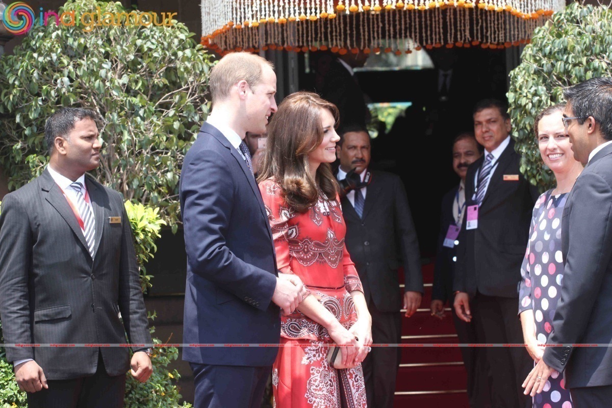 Prince Williams and Kate at Taj Hotel Event hd photo