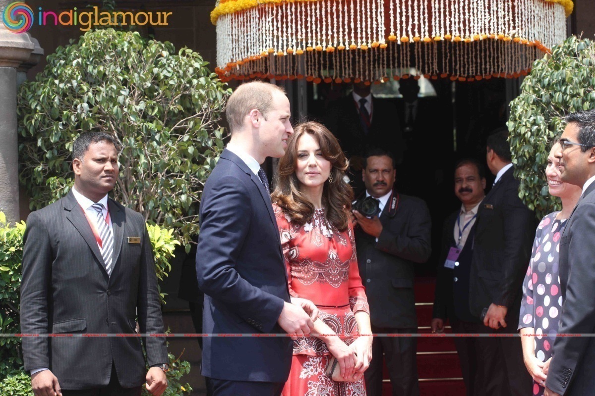 Prince Williams and Kate at Taj Hotel Event hd photo