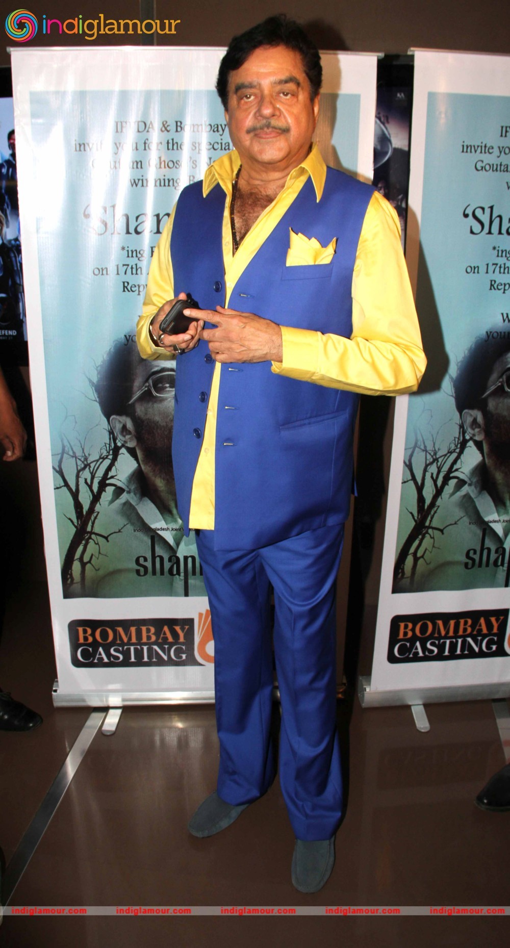 Premiere of National Award Winning Bengoli Film Shankhachil at Fun Republic Event hd photo
