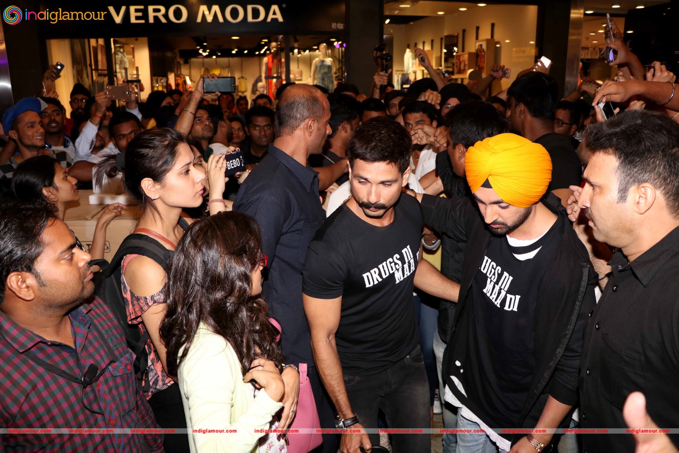 Trailer Launch of Film Udta Punjab with Starcast of the Film at Mumbai Event hd photo