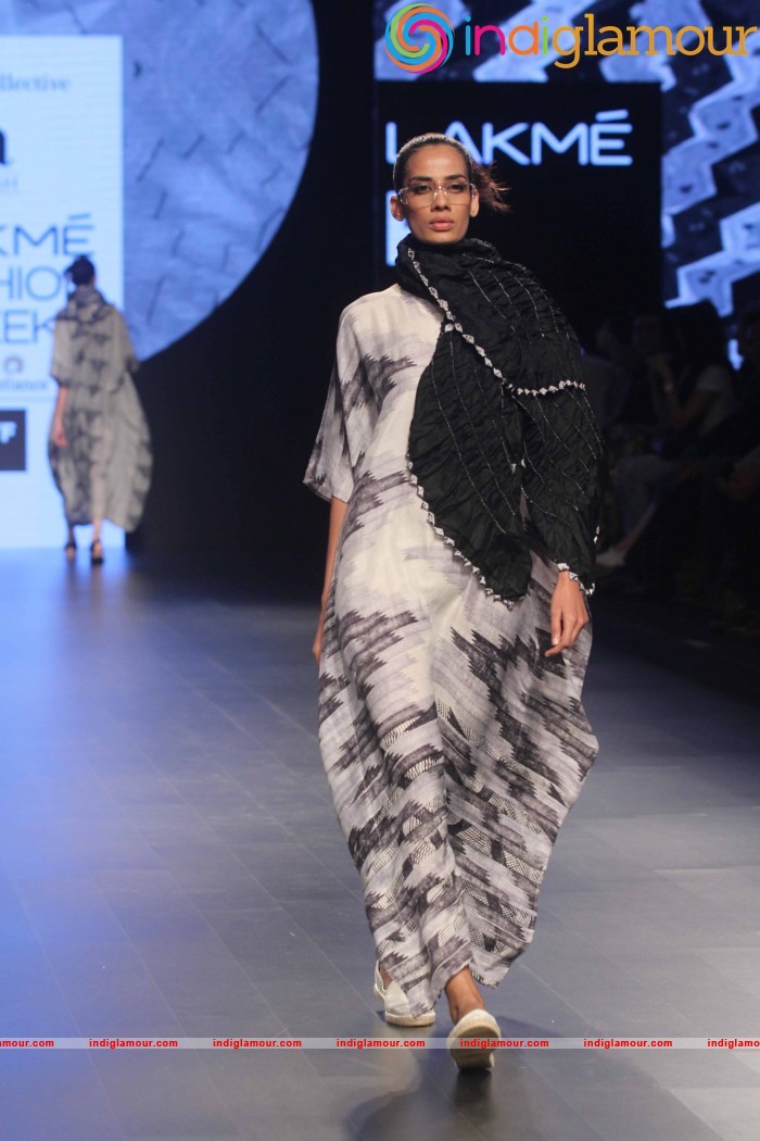 LFW Day 2 Show Design By Aish Event hd photo