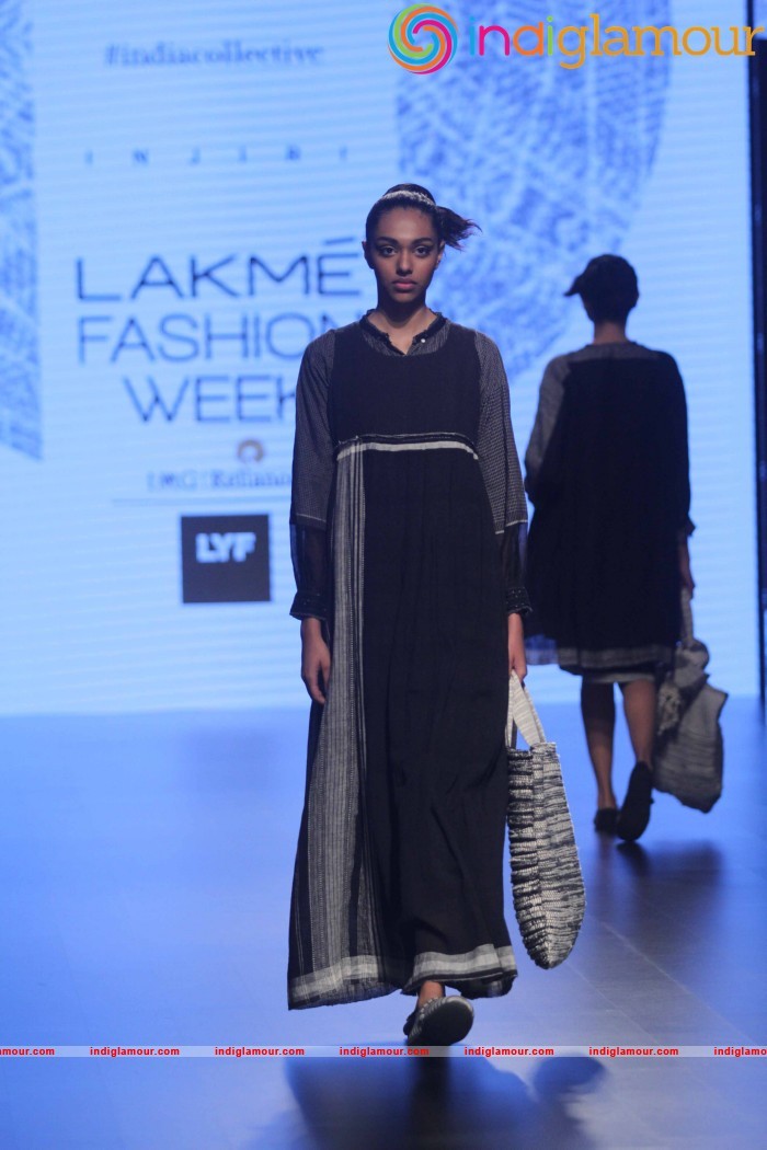 LFW Day 2 Show Design By Injiri Event hd photo