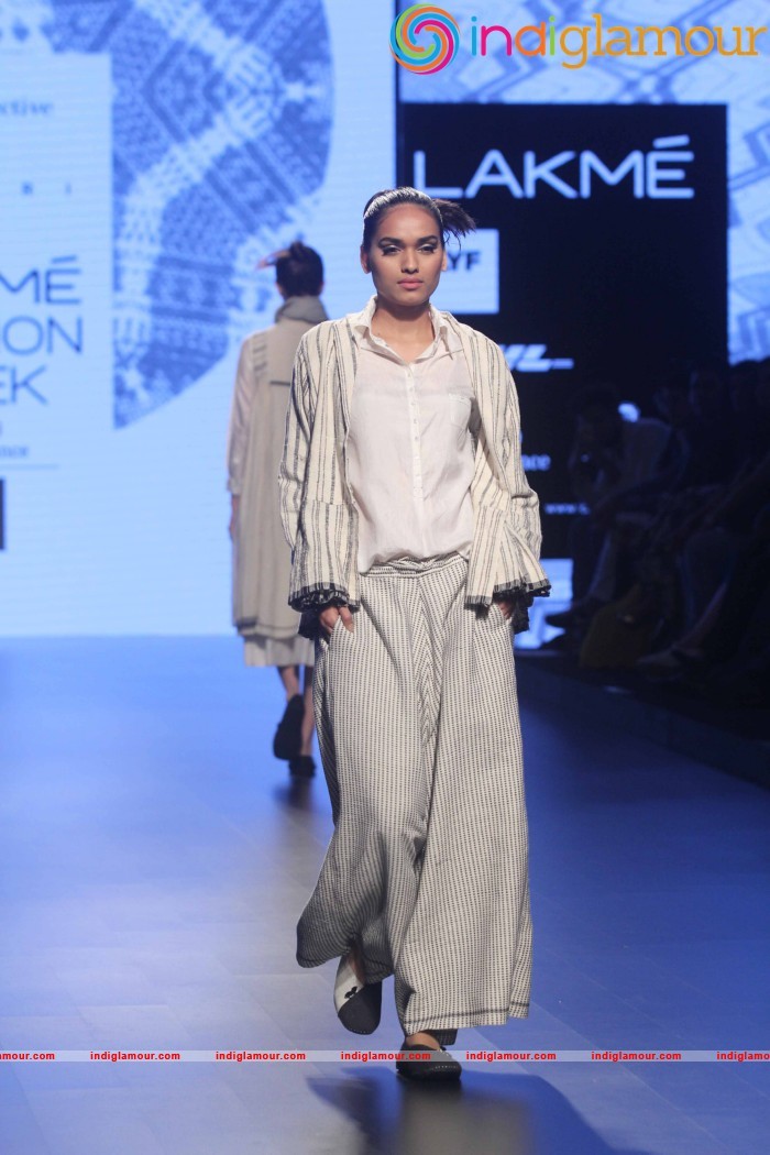 LFW Day 2 Show Design By Injiri Event hd photo