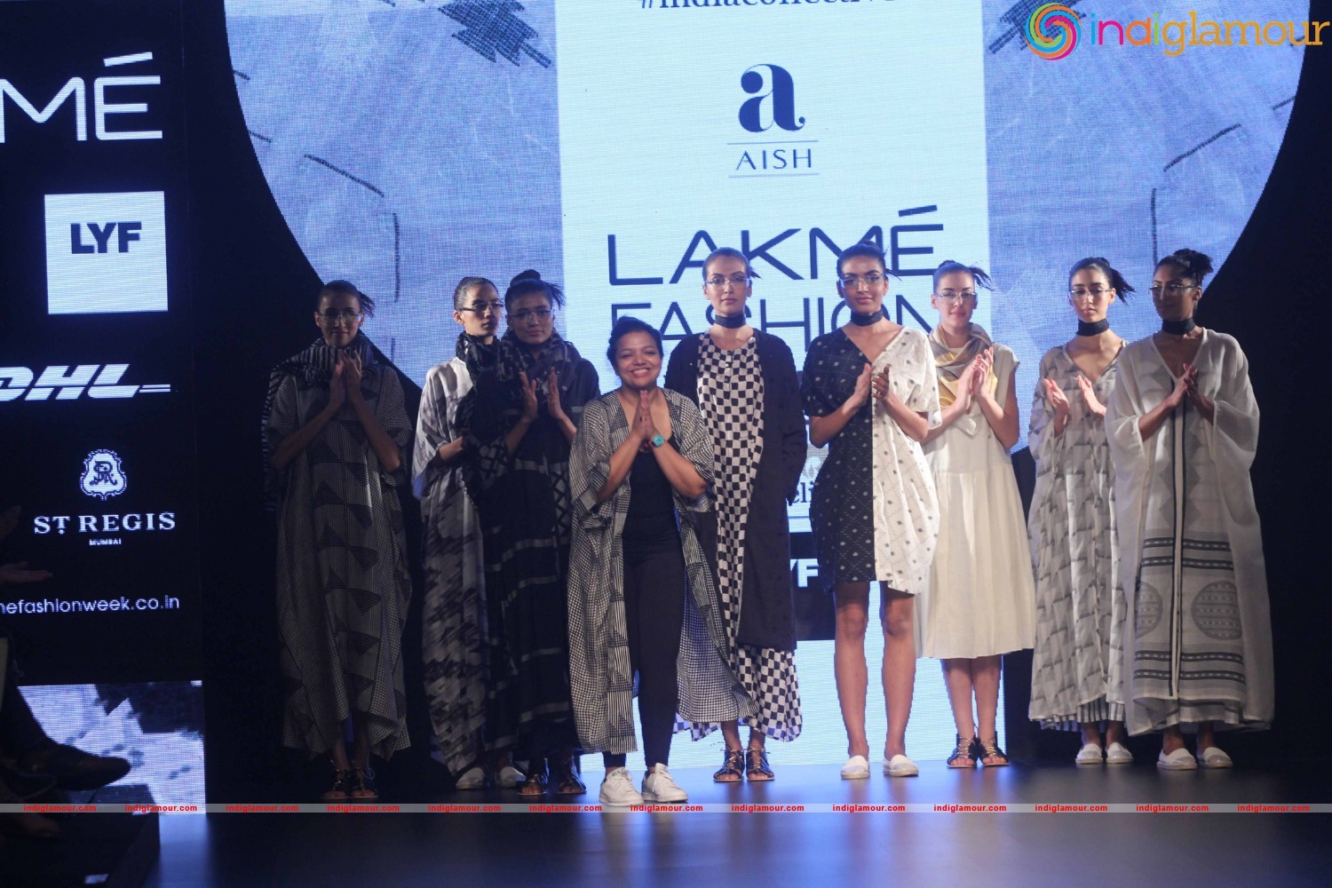 LFW Day 2 Show Design By Injiri Event hd photo