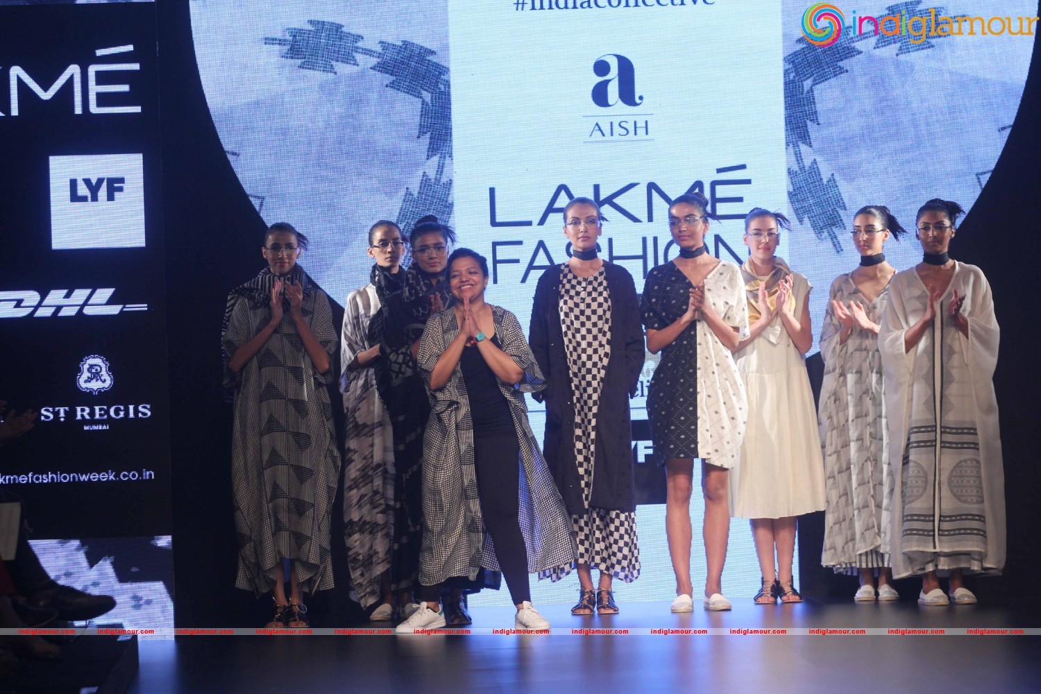 LFW Day 2 Show Design By Injiri Event hd photo